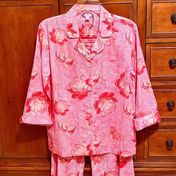 Lilly Pulitzer Other - NWOT Lilly Pulitzer Lotus Flower 2 Pc Pajamas